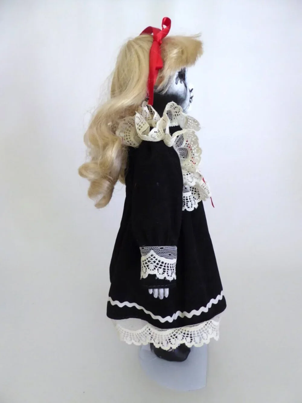 OOAK 15” DEMON VAMPIRE HORROR UNDEAD PORCELAIN DOLL PROP ODDITY